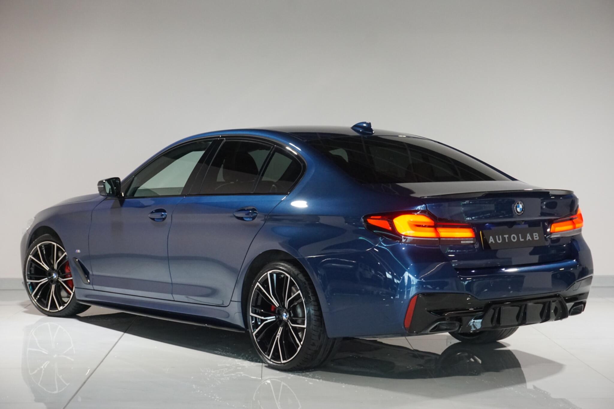 BMW 5 Series 3.0 530d MHT M Sport Saloon 4dr Diesel Hybrid Steptronic xDrive Euro 6 (s/s) (286 ps)